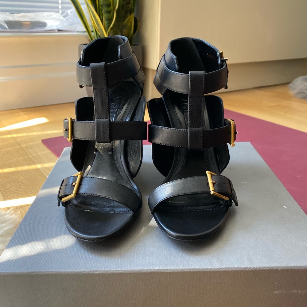 NWT Alexander McQueen Sandals size 39
